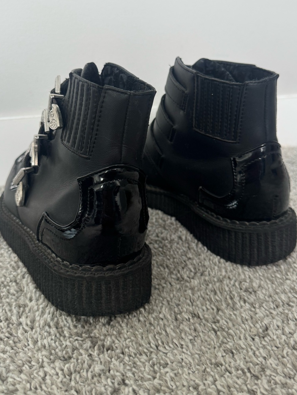T.U.K. Western Buckle Pointed Boot - Picture 6 of 9